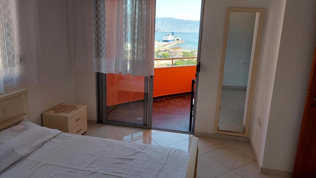 Sweetview 2-Bedroom Apartment With 3 Balcony Seaview Vlorë Εξωτερικό φωτογραφία